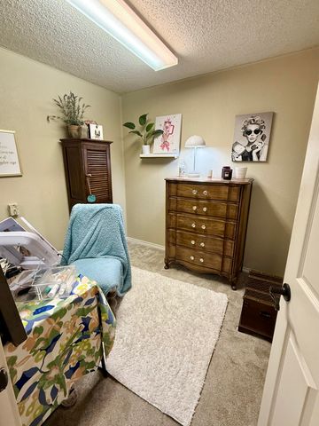 9204 Lynnhaven Avenue, Lubbock, TX 79423