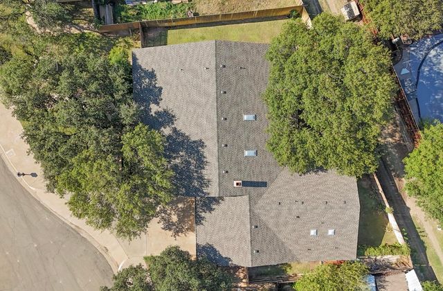 9204 Lynnhaven Avenue, Lubbock, TX 79423