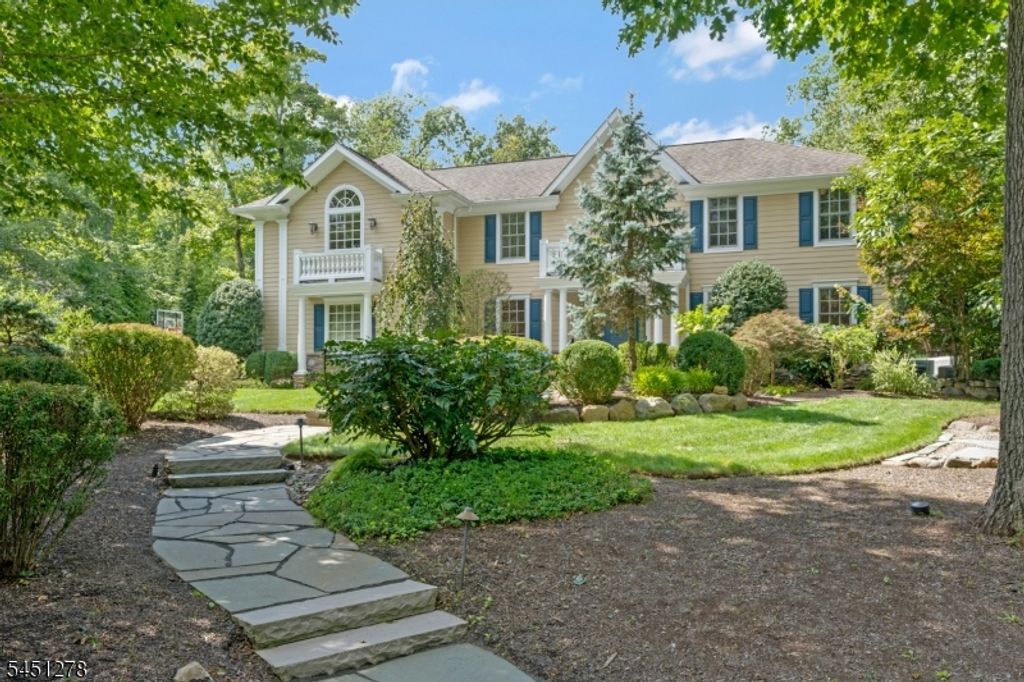 15 Wilderness Trl, Warren Twp., NJ 07059 — exterior