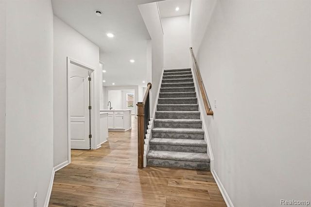2298 Addison Circle, Commerce Twp, MI 48390