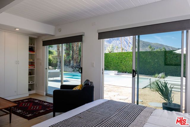 922 E Anza Drive, Palm Springs, CA 92264