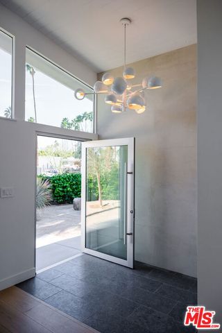 922 E Anza Drive, Palm Springs, CA 92264