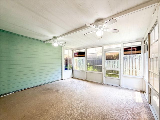 1844 MILL RUN CIRCLE, Tampa, FL 33613