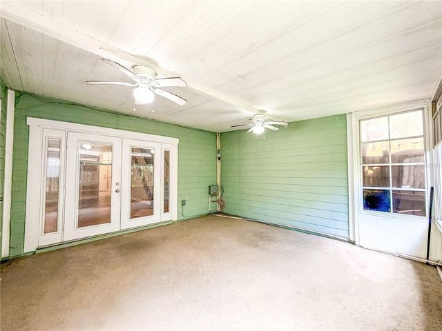 1844 MILL RUN CIRCLE, Tampa, FL 33613