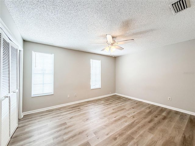 1844 MILL RUN CIRCLE, Tampa, FL 33613