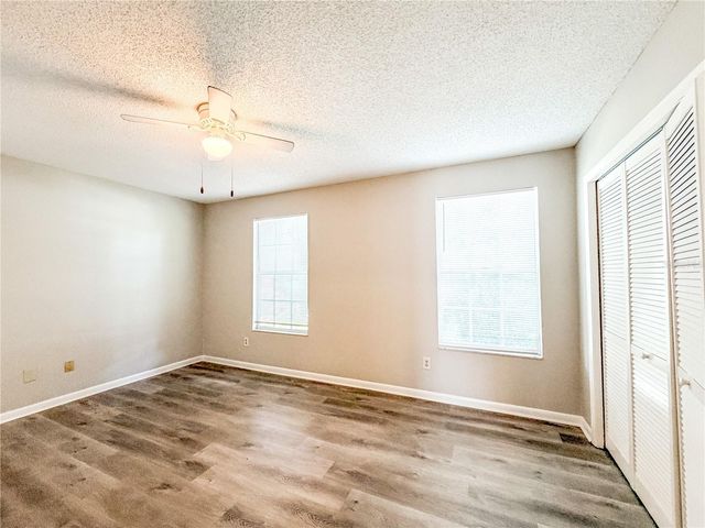 1844 MILL RUN CIRCLE, Tampa, FL 33613