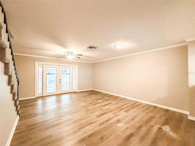 1844 MILL RUN CIRCLE, Tampa, FL 33613