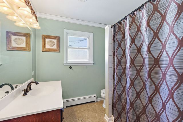3415 Venice Avenue, Mchenry, IL 60050