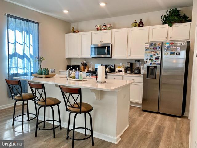 26 BLUE HERON LN, West Creek, NJ 08092