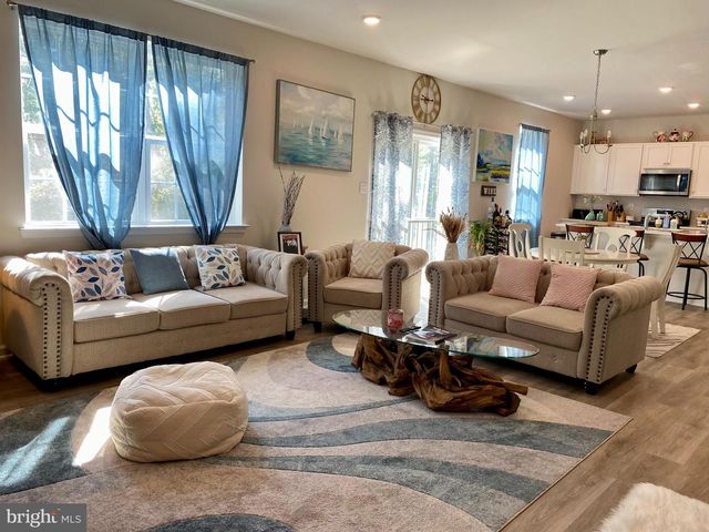 26 BLUE HERON LN, West Creek, NJ 08092