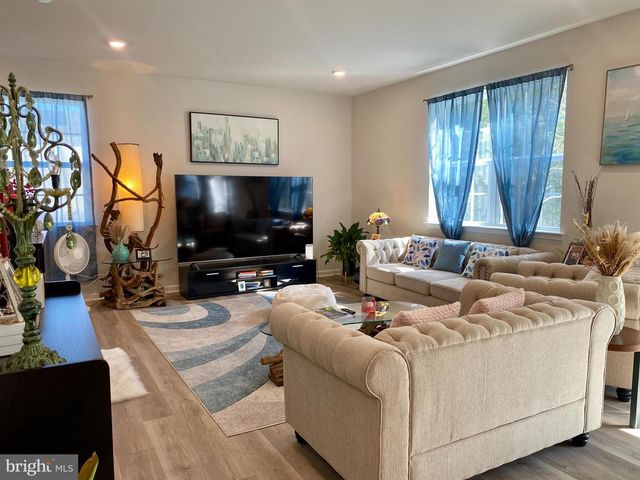 26 BLUE HERON LN, West Creek, NJ 08092