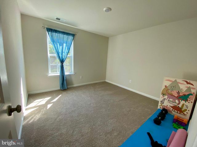 26 BLUE HERON LN, West Creek, NJ 08092