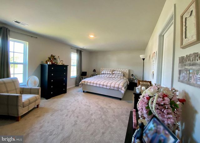26 BLUE HERON LN, West Creek, NJ 08092