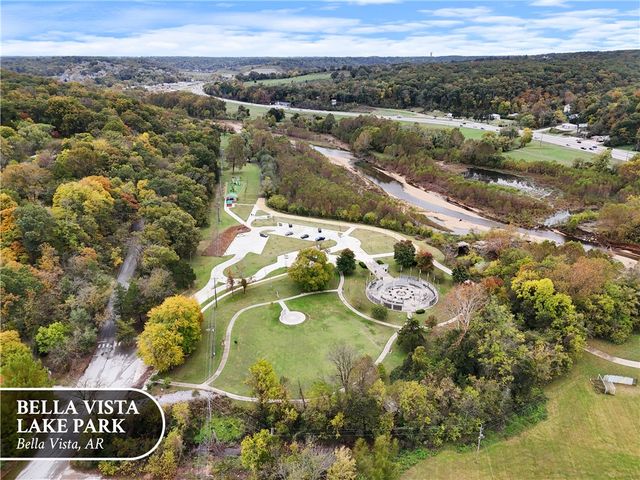 Kent Drive, Bella Vista, AR 72714