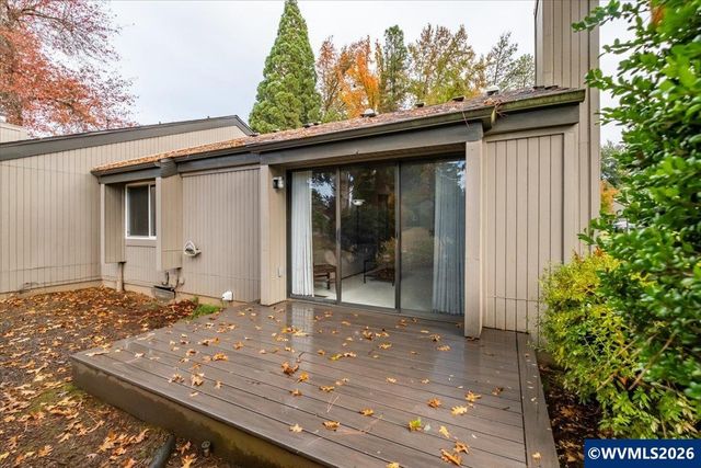 1855 Lexington Cir SE, Salem, OR 97306