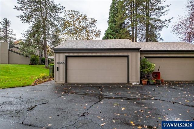 1855 Lexington Cir SE, Salem, OR 97306