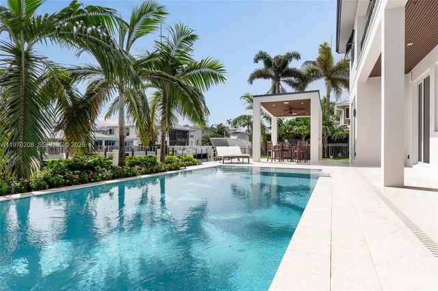 3740 NE 29th Avenue, Lighthouse Point, FL 33064