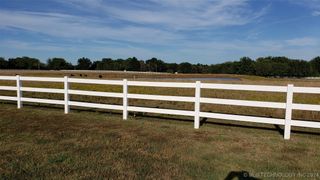 E 111th Street S, Coweta, OK 74429