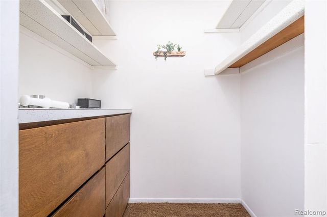 39856 Parklawn Drive, Sterling Heights, MI 48313