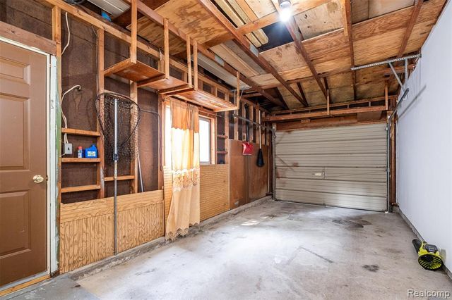 39856 Parklawn Drive, Sterling Heights, MI 48313