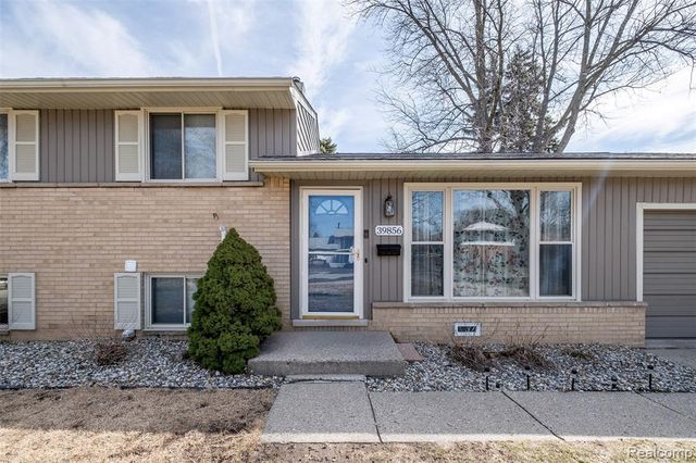 39856 Parklawn Drive, Sterling Heights, MI 48313