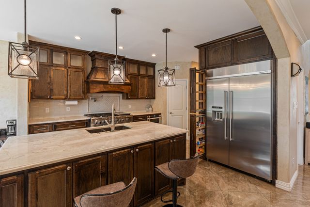 7906 Lindsey Drive, Rowlett, TX 75088
