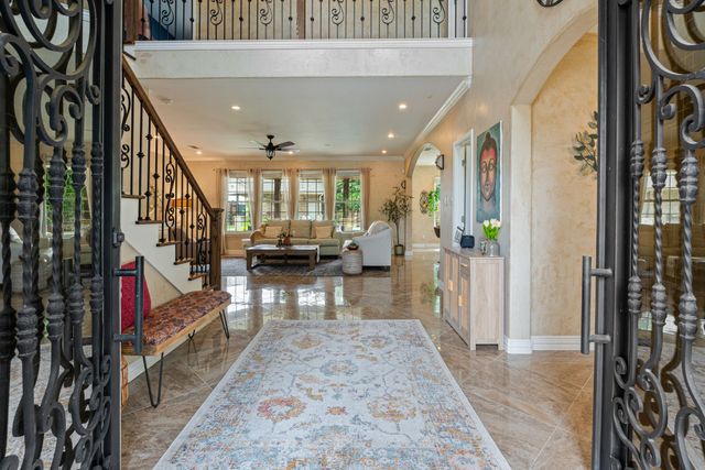 7906 Lindsey Drive, Rowlett, TX 75088