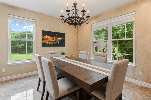 7906 Lindsey Drive, Rowlett, TX 75088