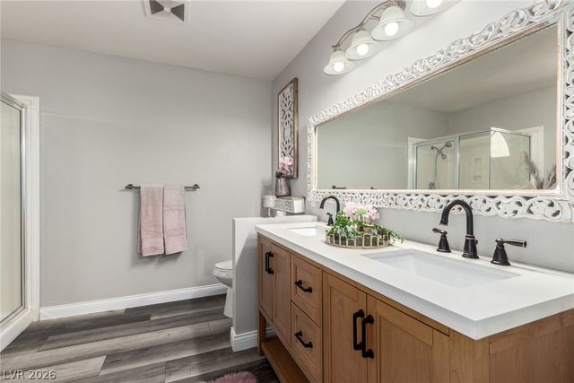 8624 West Gilmore Avenue, Las Vegas, NV 89129