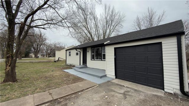 7207 E 86th Street, Kansas City, MO 64138