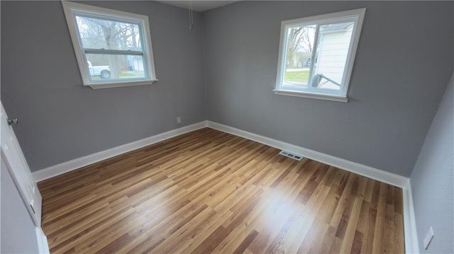 7207 E 86th Street, Kansas City, MO 64138