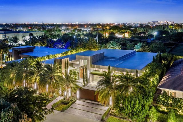 2301 NE 37th Drive, Fort Lauderdale, FL 33308