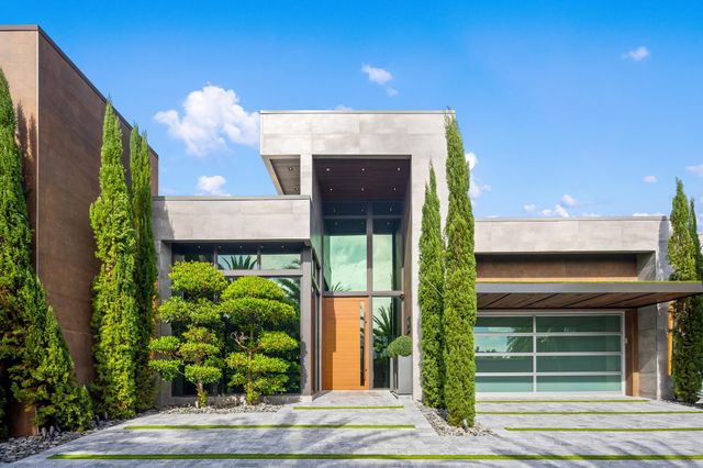 2301 NE 37th Drive, Fort Lauderdale, FL 33308