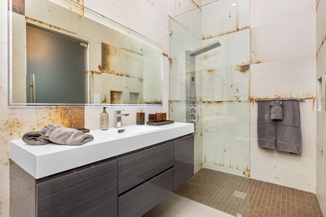 2301 NE 37th Drive, Fort Lauderdale, FL 33308