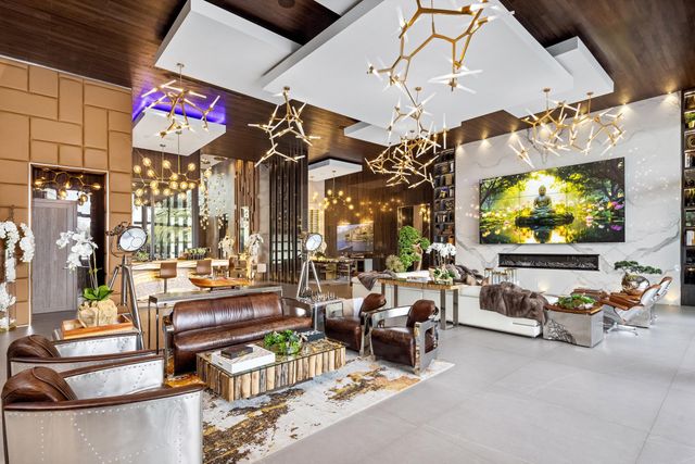 2301 NE 37th Drive, Fort Lauderdale, FL 33308