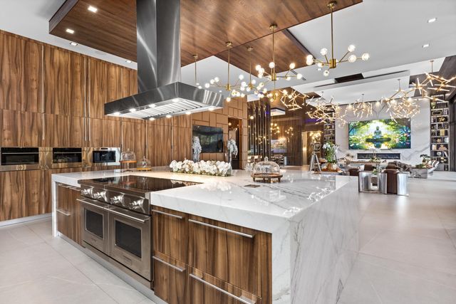 2301 NE 37th Drive, Fort Lauderdale, FL 33308