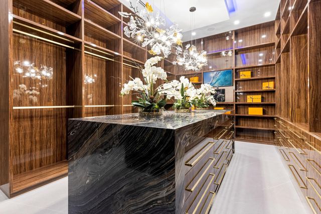 2301 NE 37th Drive, Fort Lauderdale, FL 33308