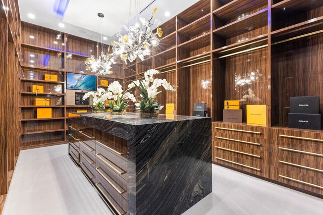 2301 NE 37th Drive, Fort Lauderdale, FL 33308