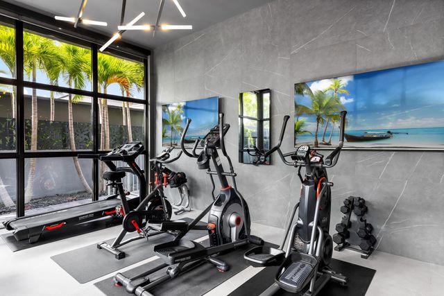 2301 NE 37th Drive, Fort Lauderdale, FL 33308