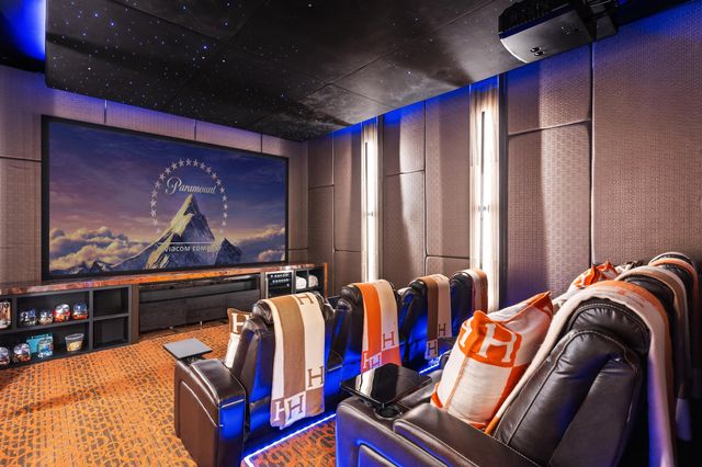 2301 NE 37th Drive, Fort Lauderdale, FL 33308