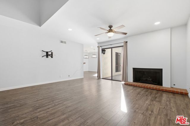 833 N Shadow Lake Drive, Thousand Oaks, CA 91360