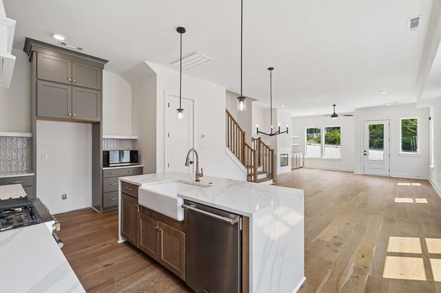 1117A 38th Ave, N, Nashville, TN 37209