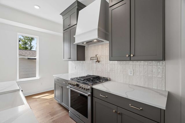 1117A 38th Ave, N, Nashville, TN 37209