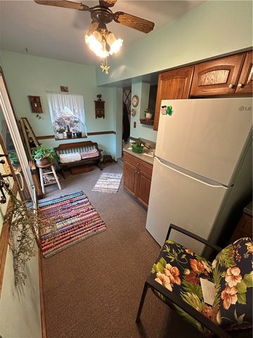 629 S Summit St, Derry Twp, PA 15627