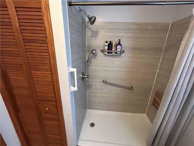 629 S Summit St, Derry Twp, PA 15627