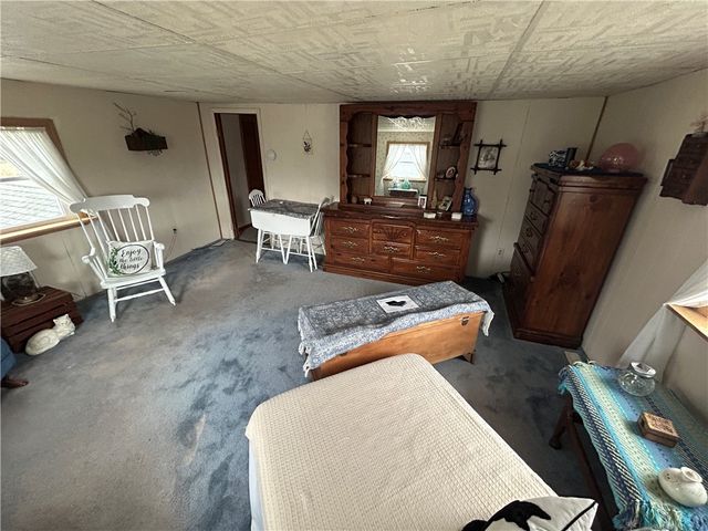 629 S Summit St, Derry Twp, PA 15627