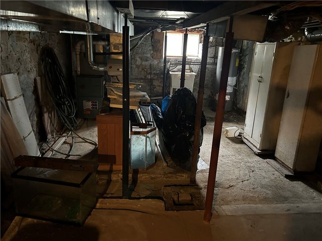 629 S Summit St, Derry Twp, PA 15627