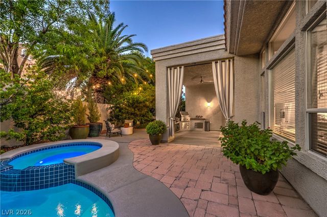 8808 Quadro Court, Las Vegas, NV 89134