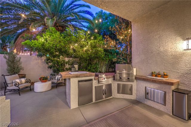 8808 Quadro Court, Las Vegas, NV 89134