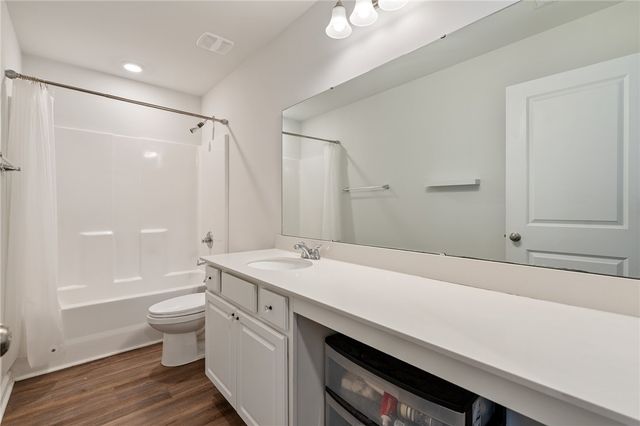 6 Glad Street, Greenville, SC 29605